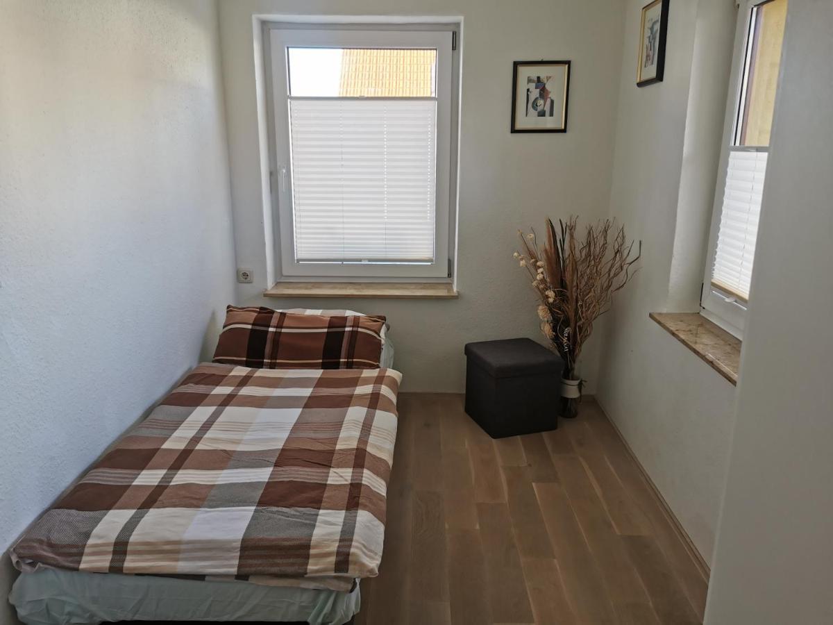 Ferienwohnung Und Pension Guertler Werdau Екстер'єр фото